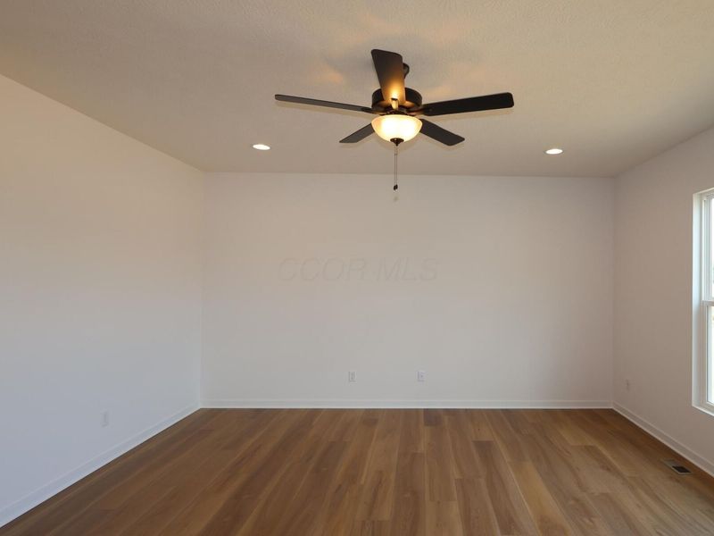 270 Warbler Circle, Galena, OH 43021 Photo 2