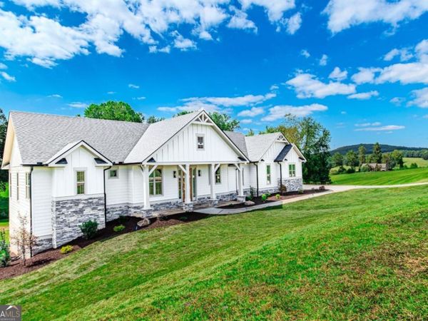 1250 Owen Glen Drive, Blairsville, GA 30512