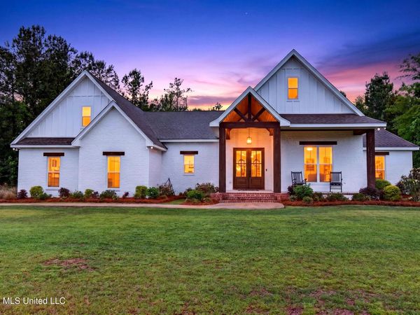 49 Whistlestop, Sumrall, MS 39482