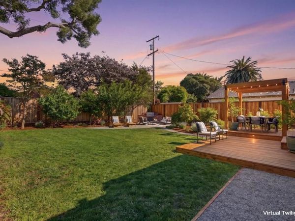 916 5th Avenue, Redwood City, CA 94063