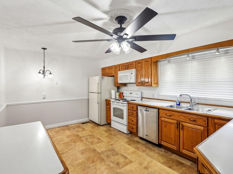 601 Monroe Street, Falmouth, KY 41040 Photo 16