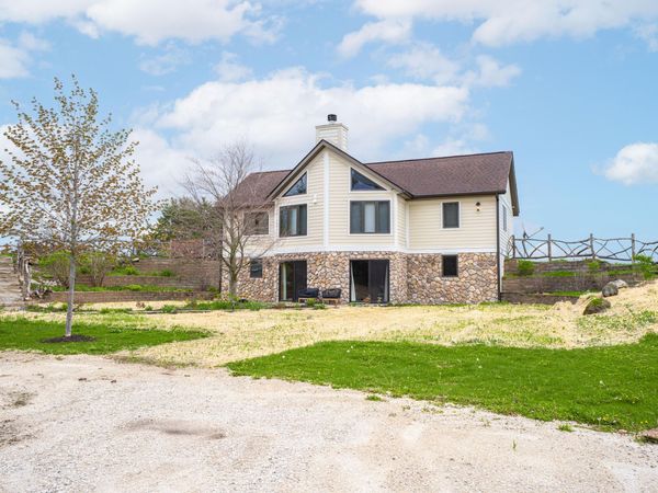 1384 N Cranberry Rd, Scott, WI 53001