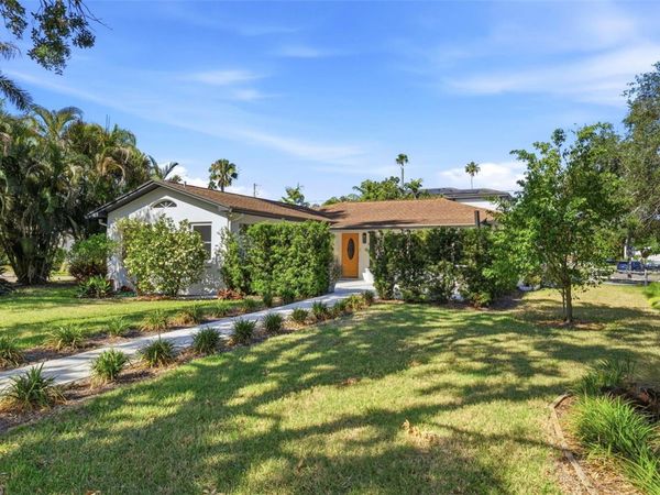 402 ERIE AVENUE , TAMPA, FL 33606