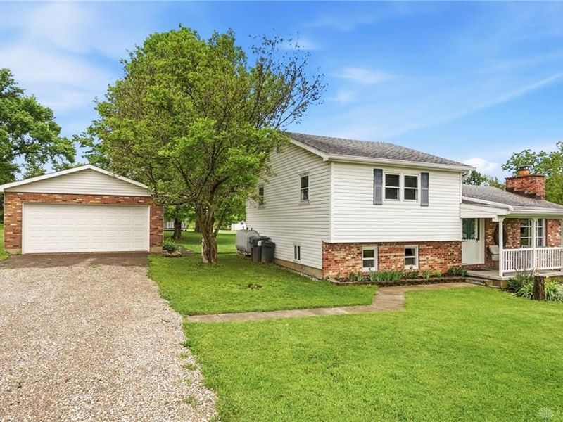 5799 Shaker Road, Franklin, OH 45005 Photo 2