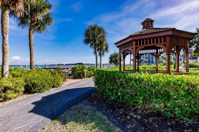 1085 Bald Eagle Dr , Unit E307, Marco Island, FL 34145 Photo