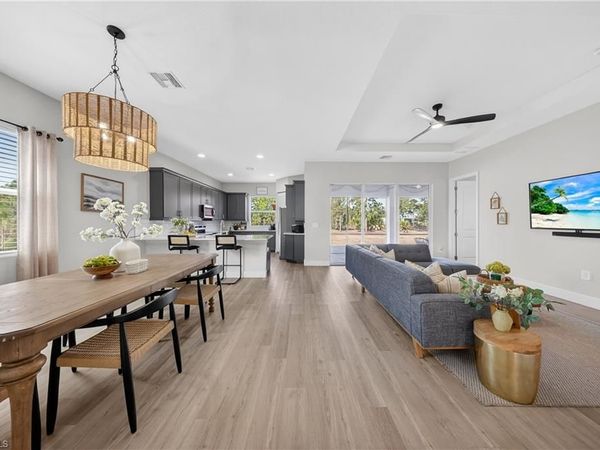 3787 Everglades BLVD N, NAPLES, FL 34120