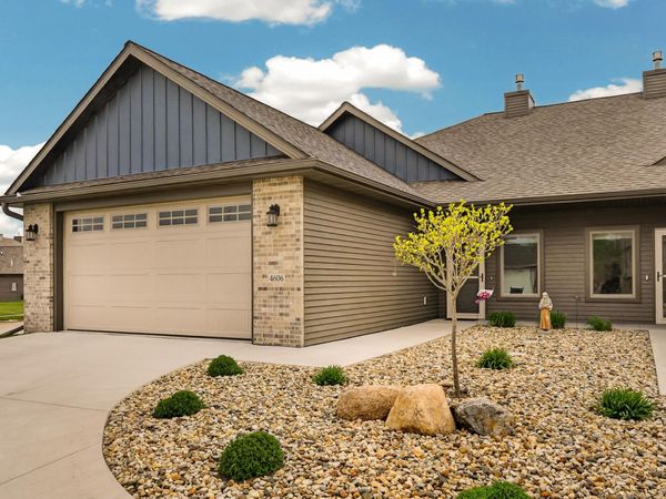 4606 Buckingham Drive NW, Rochester, MN 55901