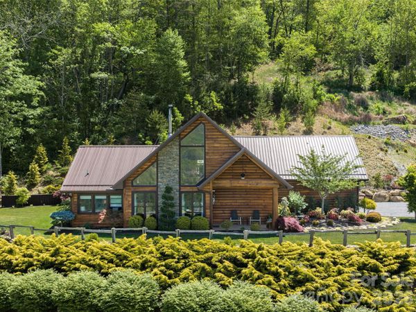 201 Flowering Ridge , Canton, NC 28716