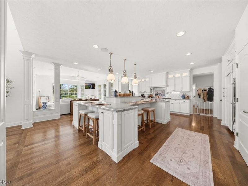 32461 Legacy Pointe Parkway, Avon Lake, OH 44012 Photo 12