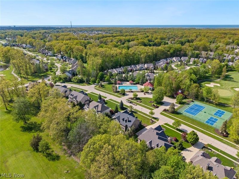 32461 Legacy Pointe Parkway, Avon Lake, OH 44012 Photo 46