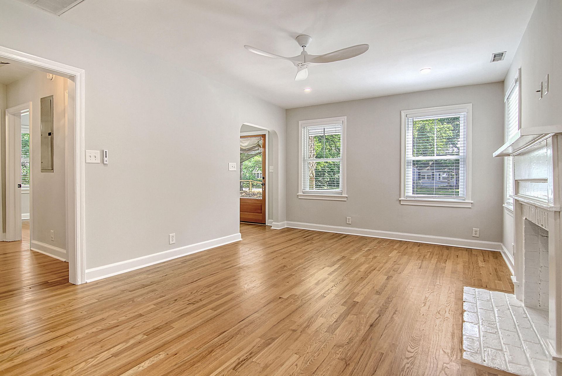 1724 Pearlott Street Photo 10