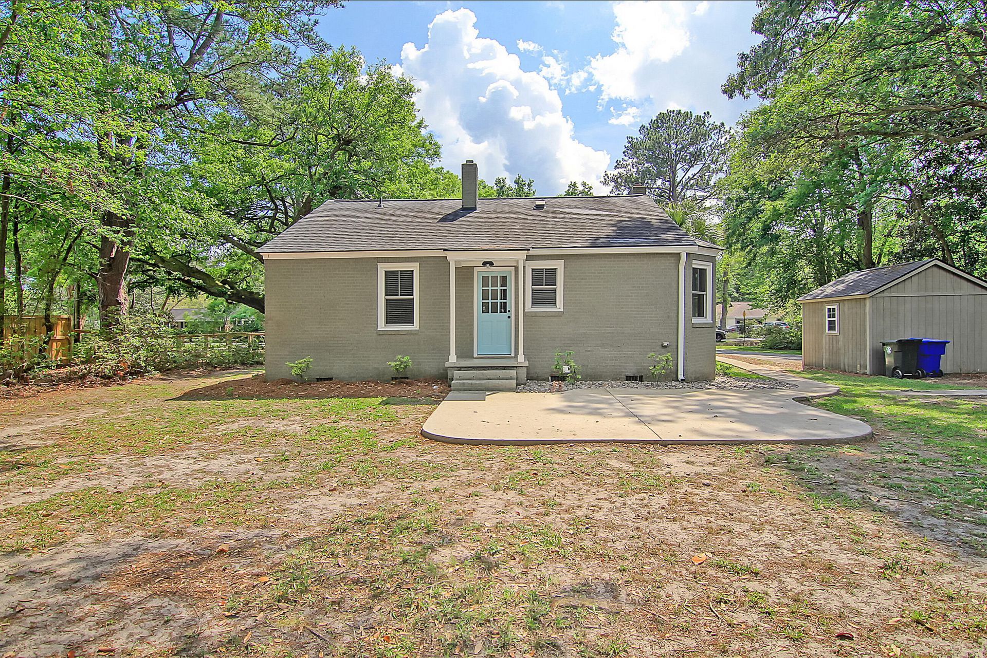 1724 Pearlott Street Photo 24