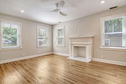 1724 Pearlott Street photo 4
