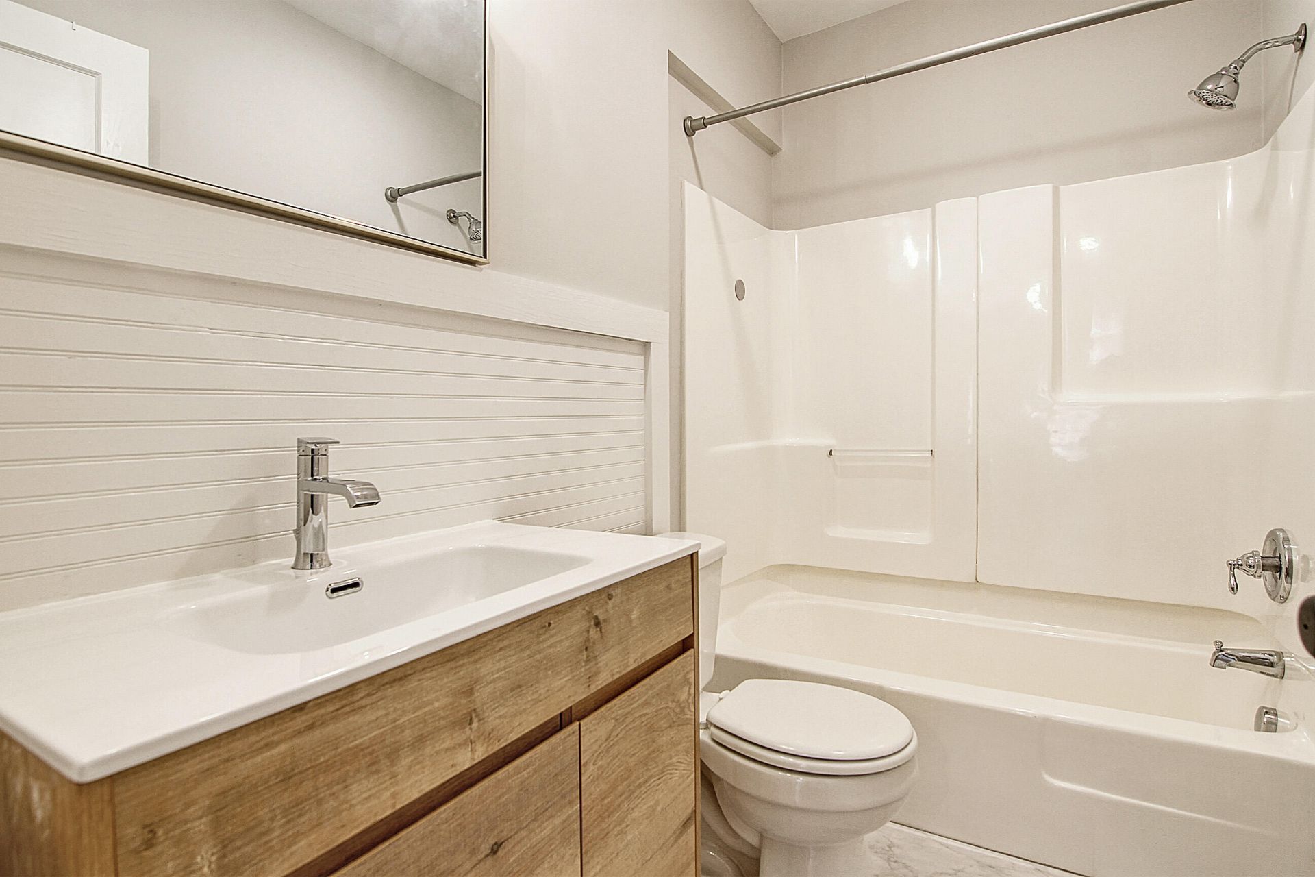 1724 Pearlott Street Photo 4