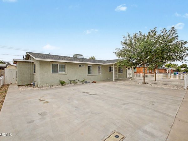 1043 W 5TH Street, Mesa, AZ 85201