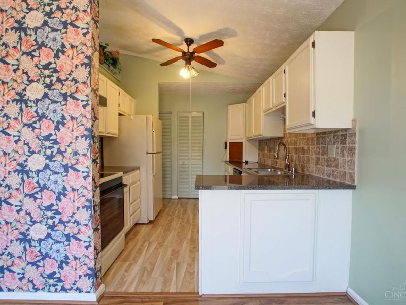 70 Applewood Drive, Fairfield, OH 45014 Photo 12