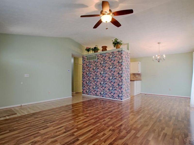 70 Applewood Drive, Fairfield, OH 45014 Photo 7