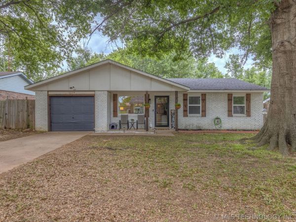 1119 S Oak Street , Bristow, OK 74010