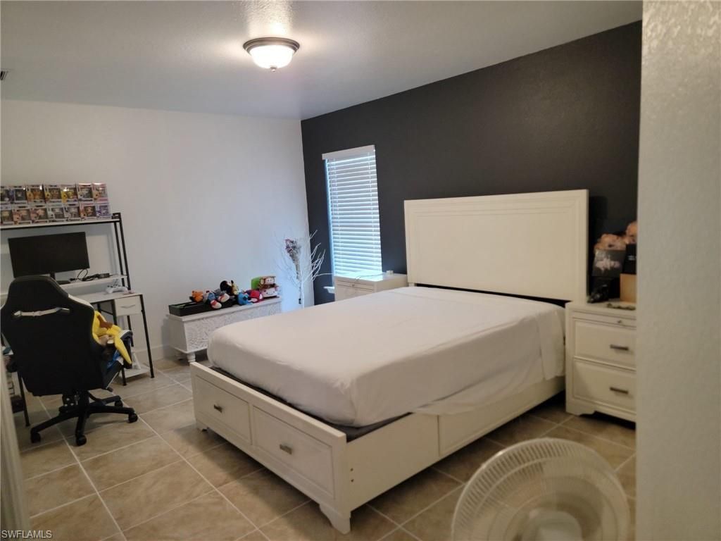 5060 Benton St , Lehigh Acres, FL 33971 Photo