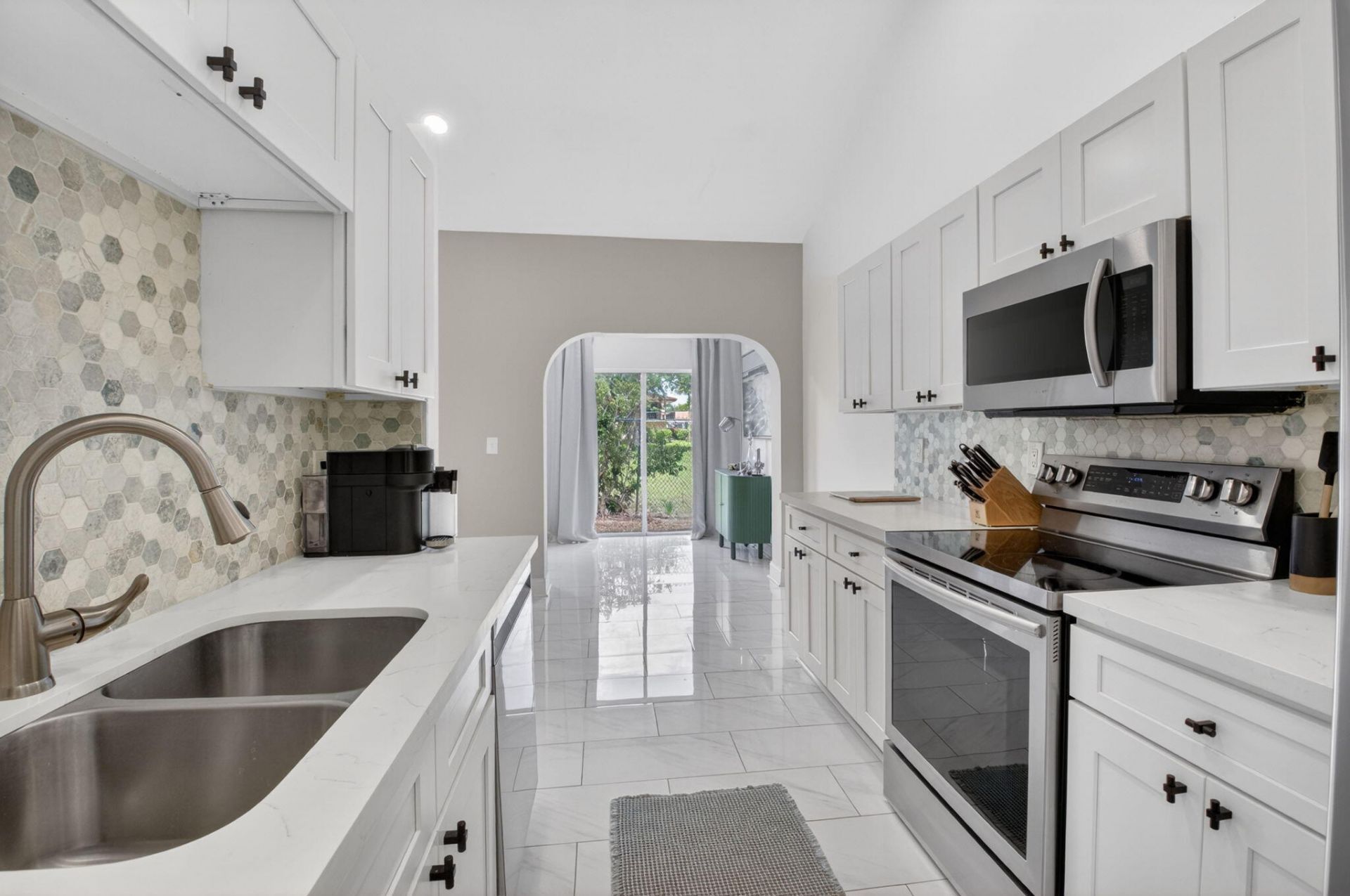 5111 Sabal Gardens Lane, Unit 4, Boca Raton, FL 33487 Photo