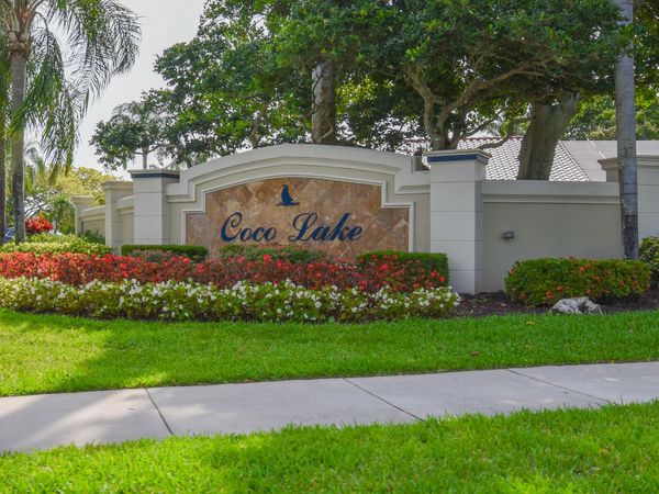 3648 Coco Lake Drive, Coconut Creek, FL 33073