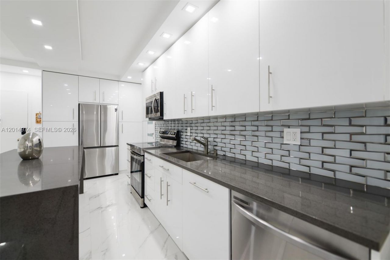1980 S Ocean Dr , Unit PHM, Hallandale Beach, FL 33009 Photo