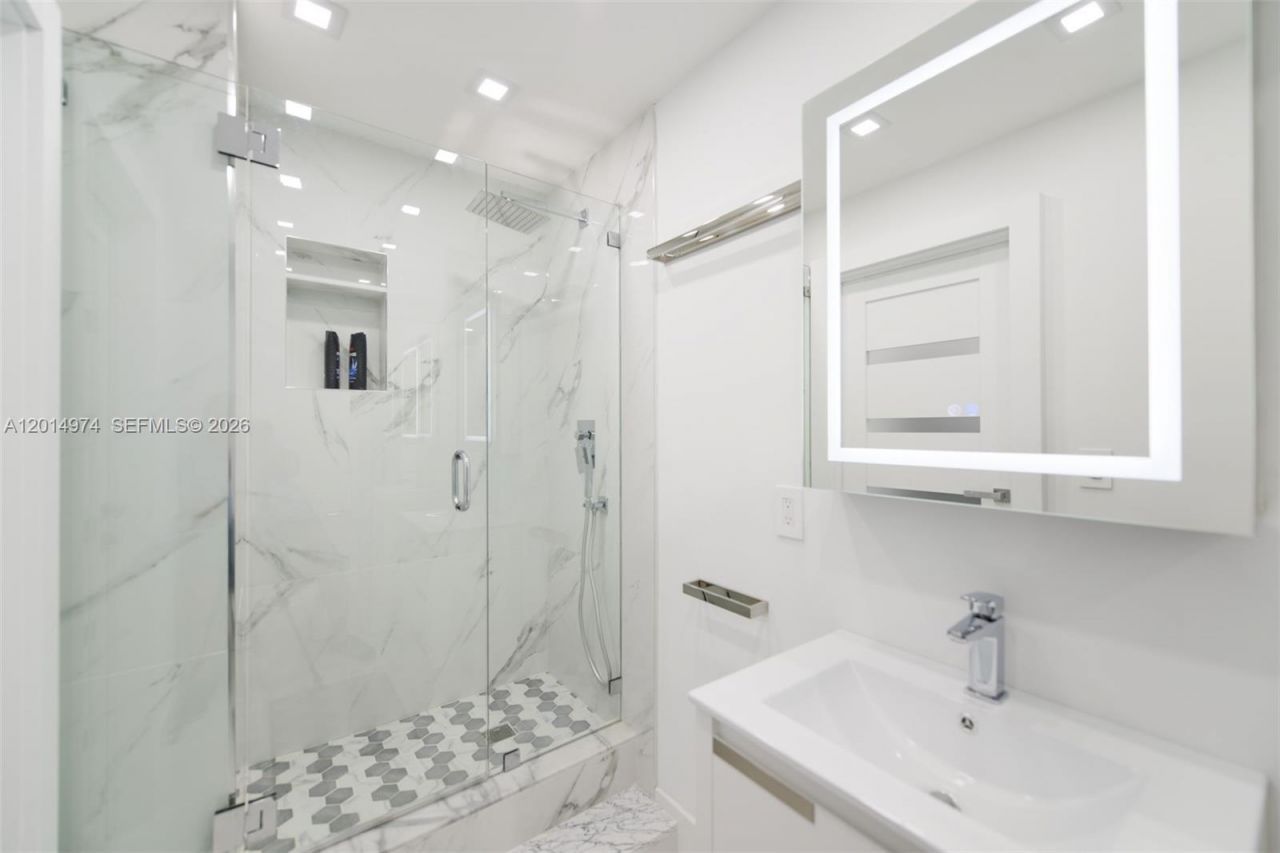 1980 S Ocean Dr , Unit PHM, Hallandale Beach, FL 33009 Photo