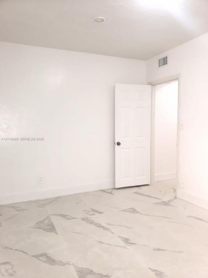 166 NW 68th Ter, Miami, FL 33150 Photo