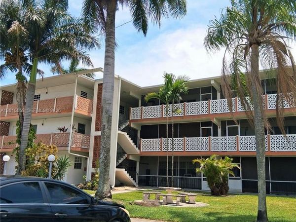 1450 NE 170th St , Unit 202, North Miami Beach, FL 33162