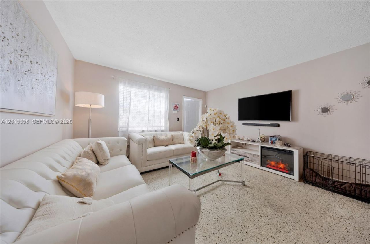 225 SW 18th Ave , Miami, FL 33135 Photo