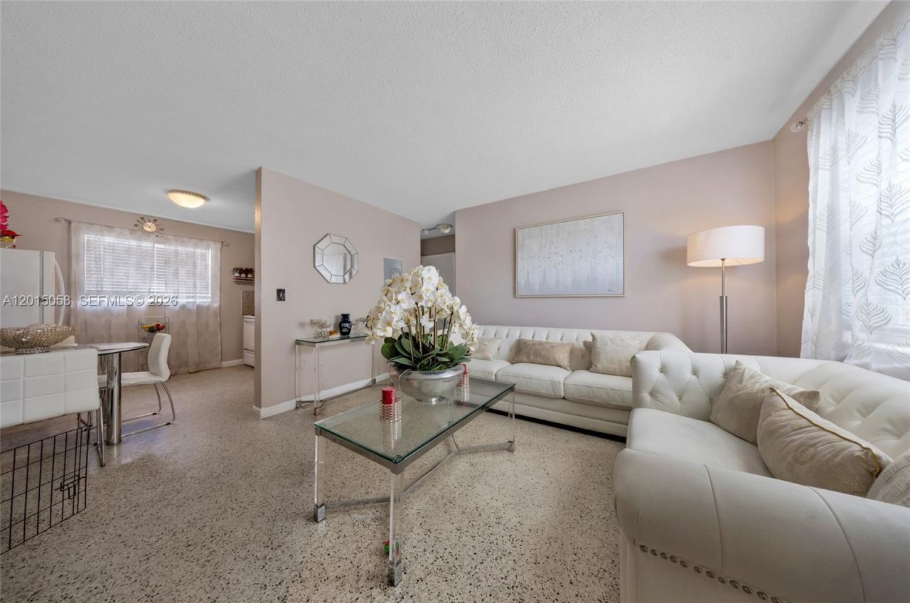 225 SW 18th Ave , Miami, FL 33135 Photo