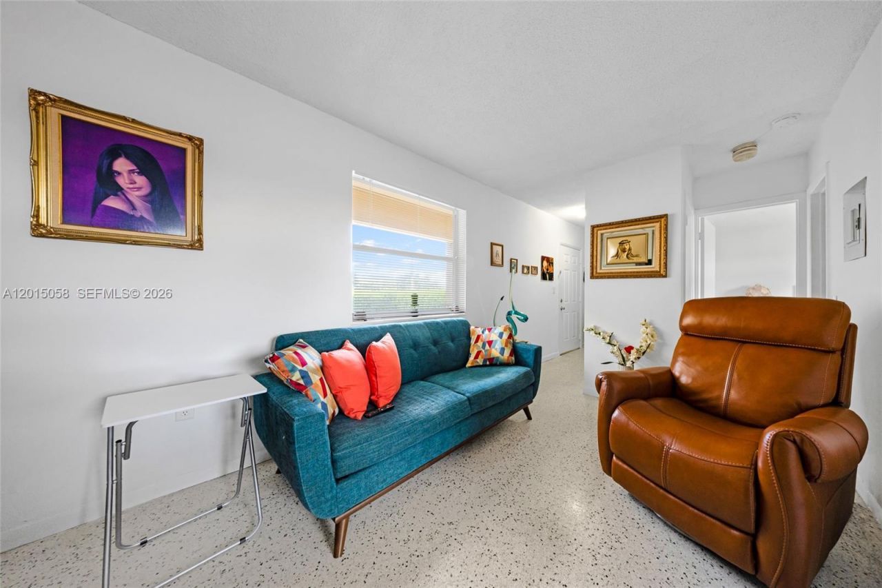 225 SW 18th Ave , Miami, FL 33135 Photo