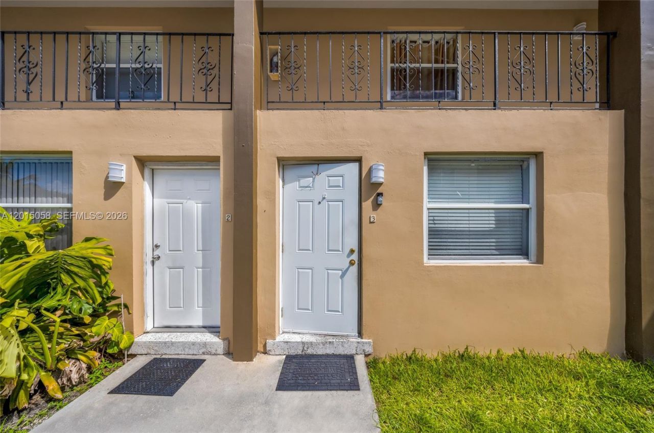225 SW 18th Ave , Miami, FL 33135 Photo