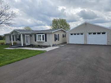 9529 County Road 15, Livonia, NY 14487