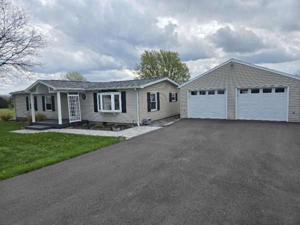 9529 County Road 15, Livonia, NY 14487
