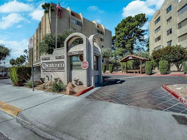 750 S Royal Crest Circle, Unit 323, Las Vegas, NV 89169