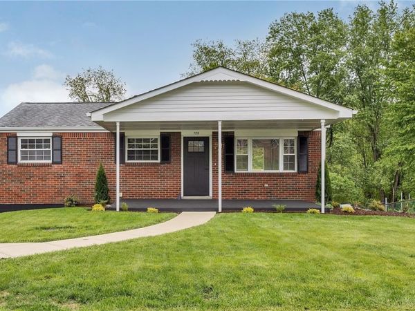 709 Providence Dr, Pittsburgh, PA 15239