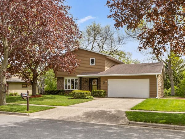 7109 Friendship Lane, Middleton, WI 53562
