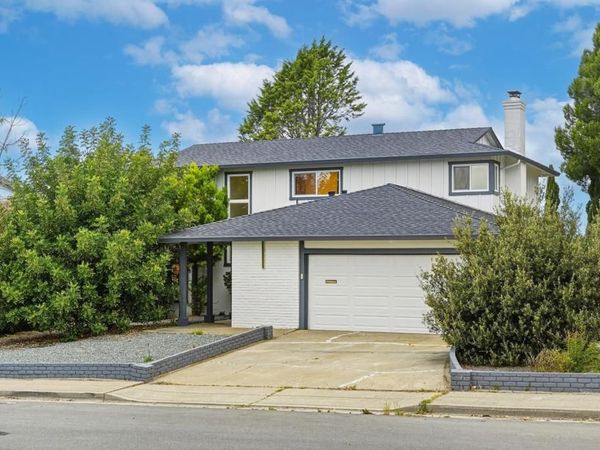 27947 Edgecliff Way, Hayward, CA 94542