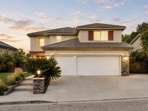 26518 Swan Lane, Canyon Country, CA 91387