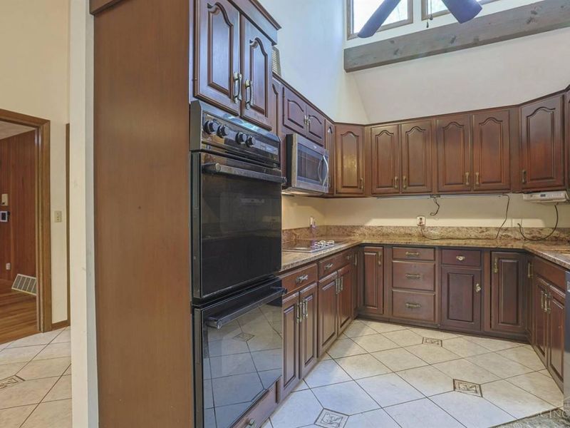 3881 Lincoln Road, Green Township, OH 45247 Photo 16