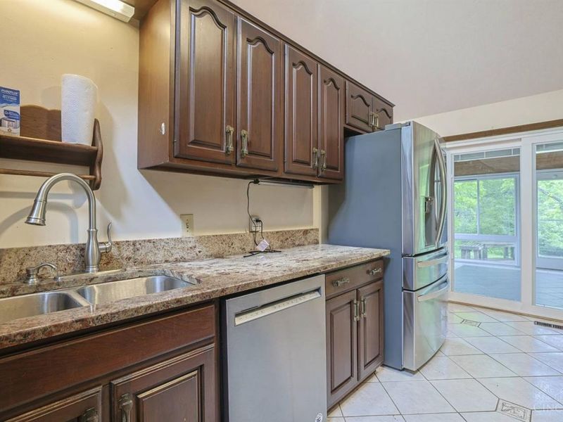 3881 Lincoln Road, Green Township, OH 45247 Photo 17