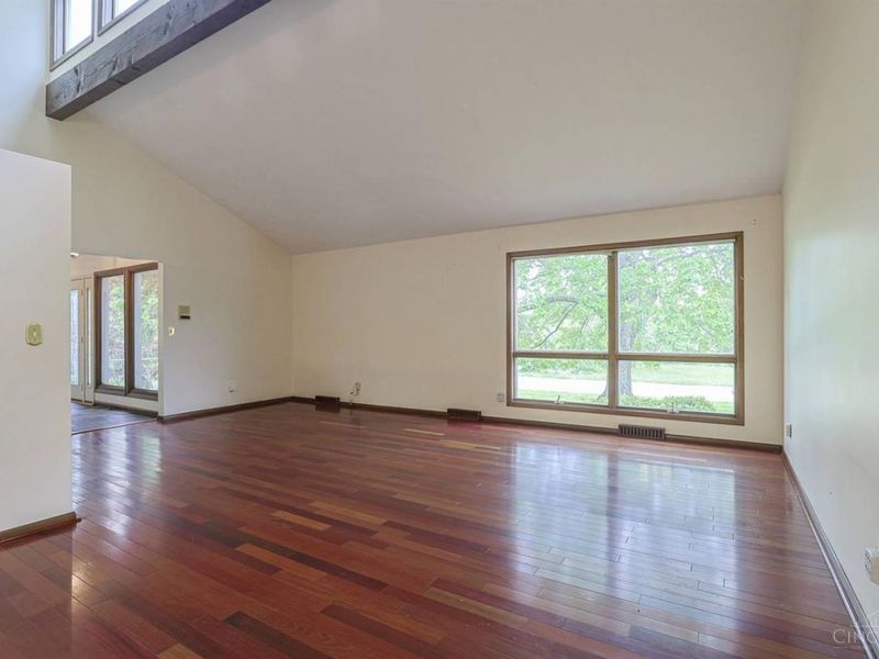 3881 Lincoln Road, Green Township, OH 45247 Photo 6