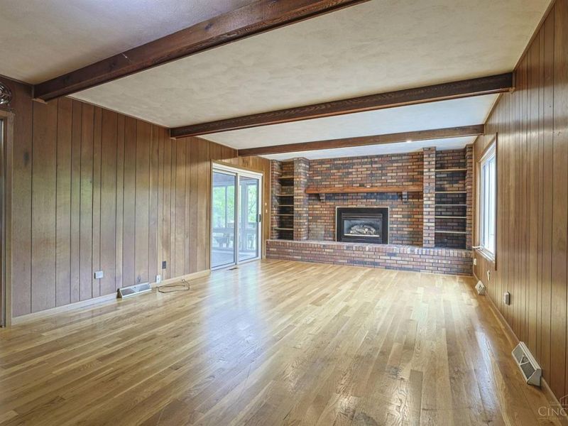 3881 Lincoln Road, Green Township, OH 45247 Photo 9