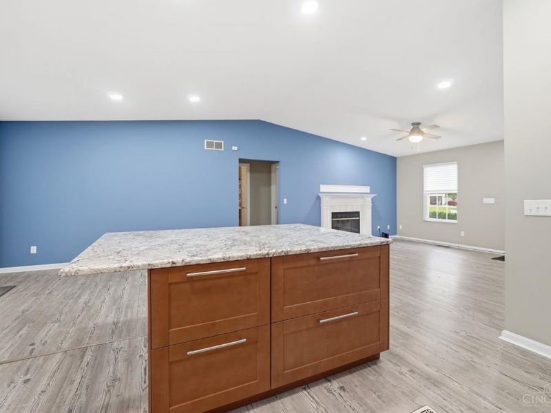 619 Fox Chase Way, Maineville, OH 45039 Photo 22