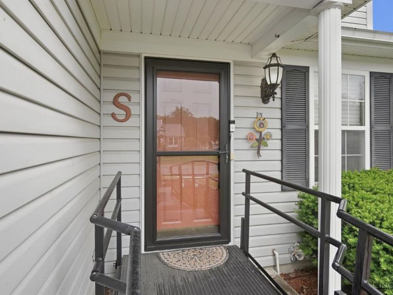 619 Fox Chase Way, Maineville, OH 45039 Photo 4