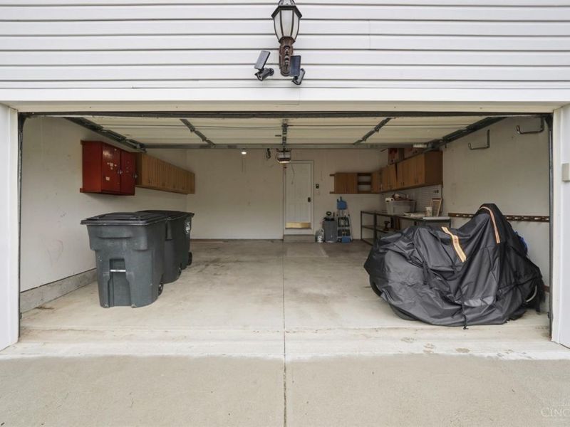 619 Fox Chase Way, Maineville, OH 45039 Photo 7