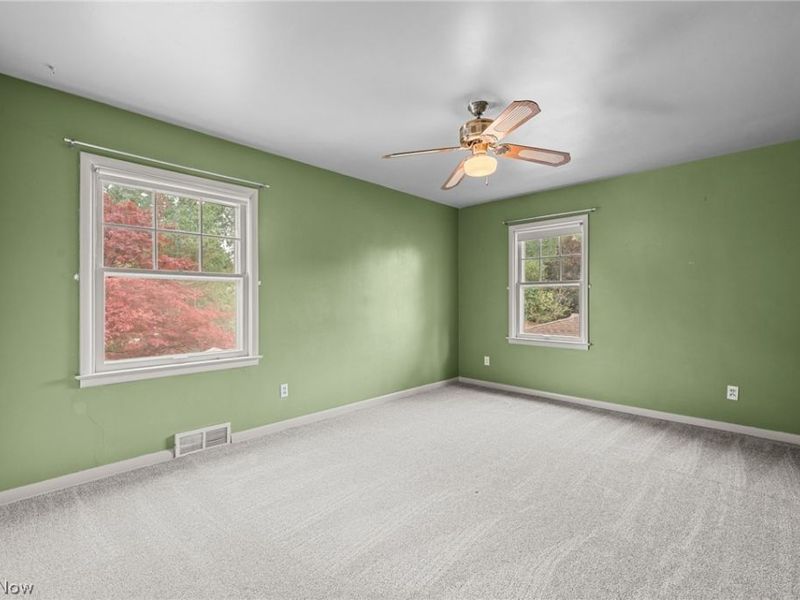 584 N Hawkins Avenue, Akron, OH 44313 Photo 36