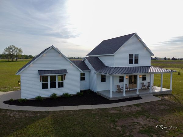 12115 40th Avenue, Allendale, MI 49401