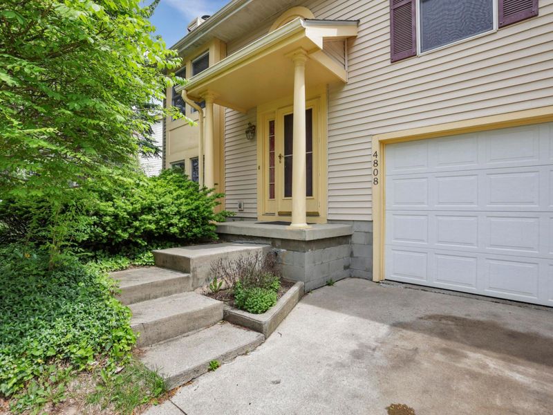 4808 Wallington Drive, Hilliard, OH 43026 Photo 3
